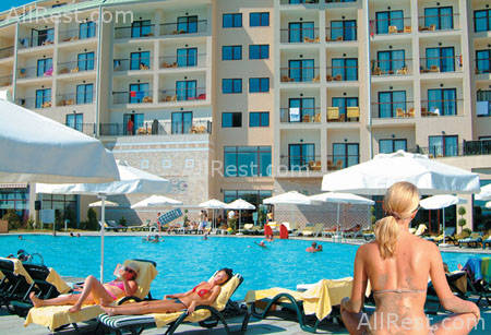 Lyra De Luxe Hotel 27